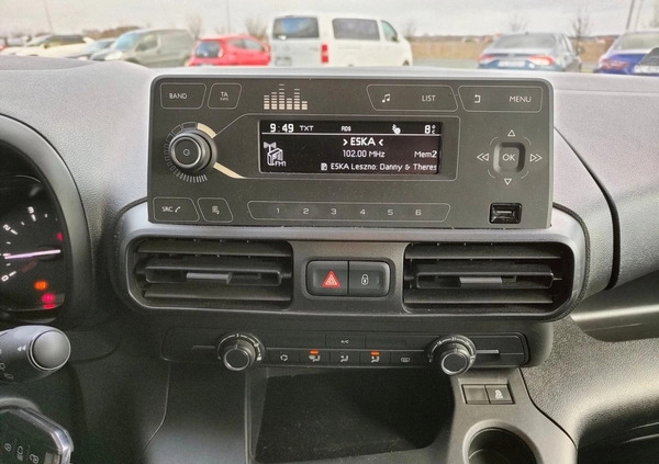 Toyota Proace City Verso cena 87900 przebieg: 49940, rok produkcji 2020 z Głogówek małe 211